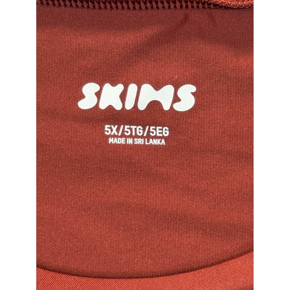 SKIMS Sport Slim T-Shirt Sangria Red Mens 5X TP-TSH-5342M New With Tags - Picture 2 of 7